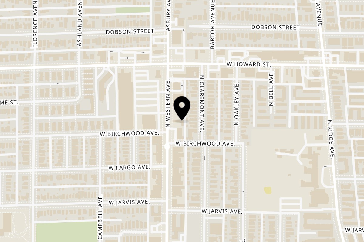 Map showing the location of Bull And Barrel on 7517 N Western Ave in Chicago